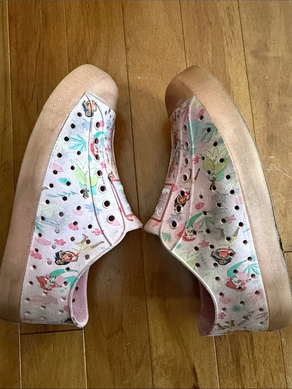 Native Disney Collaboration Kids Pink Floral Disney Princess Slip-On Water Shoes